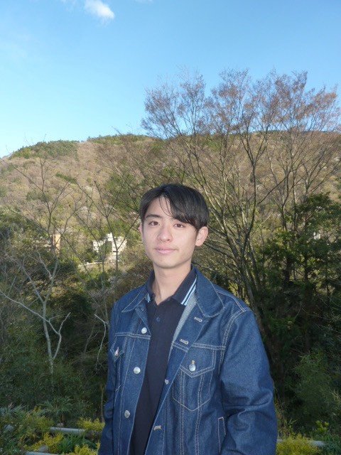 亀井 凱